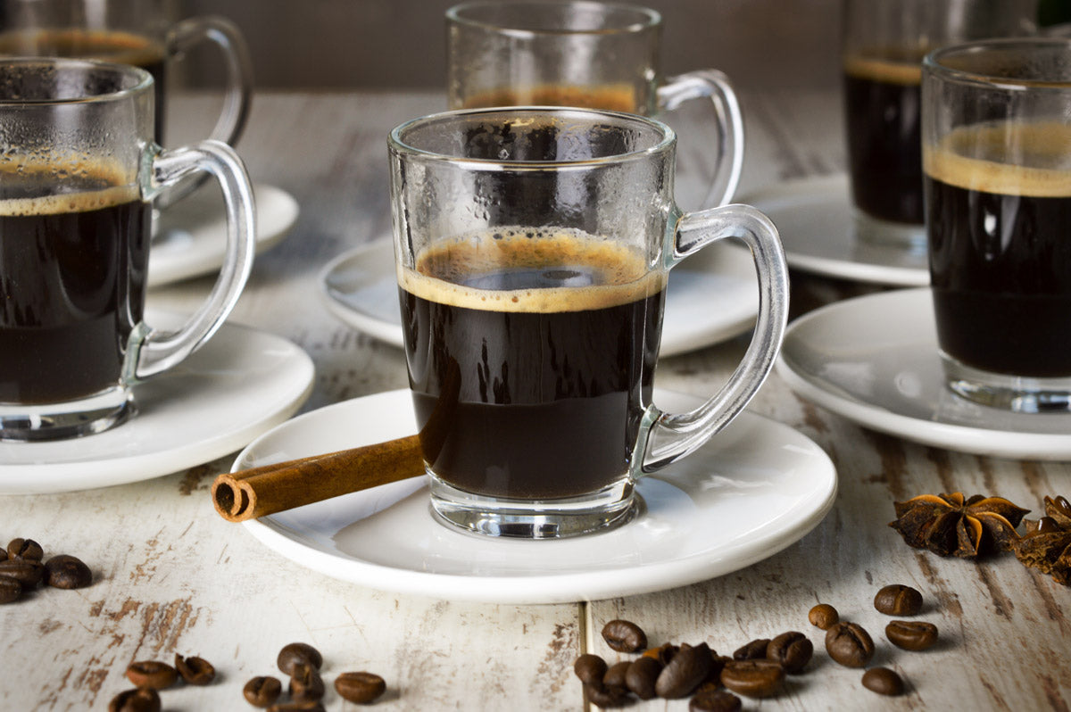 12tlg Espressotassen mit Porzellan Teller Kaffeegläser Mokkatassen