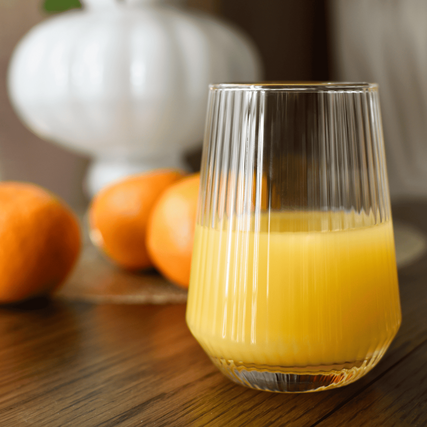 Sendez Trinkgläser 6er Set 400 ml geriffelt Glas moderne Wassergläser Saftgläser für Wasser Saft Cocktails stilvolle Gläser hochwertig spülmaschinengeeignet