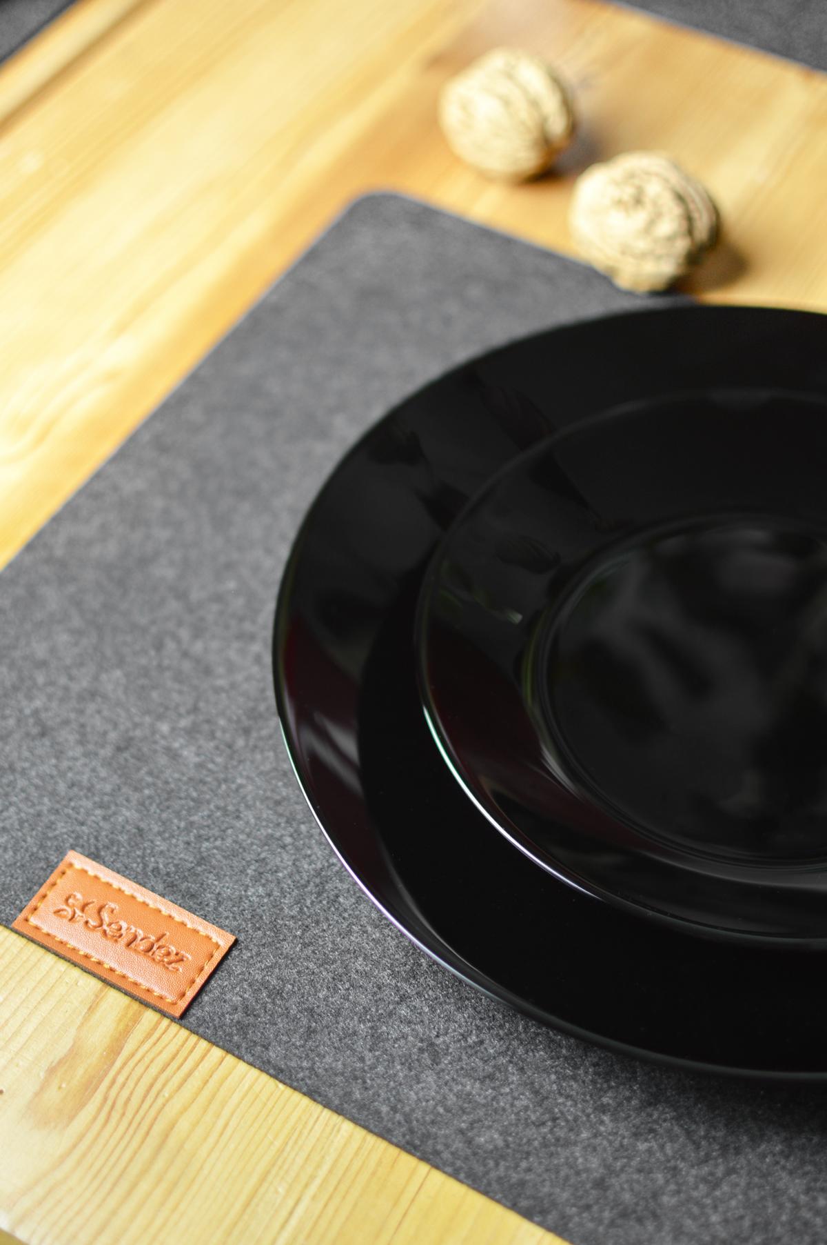 4 Tischuntersetzer aus Filz 43x29cm Platzmatte Tischset Platzset Tischmatte Telleruntersetzer Dunkelgrau