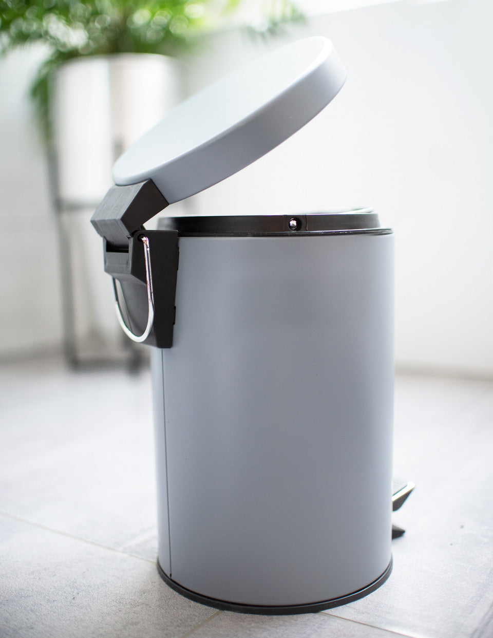 Kosmetikeimer 3L Badmülleimer Badeimer Mülleimer Treteimer Grau