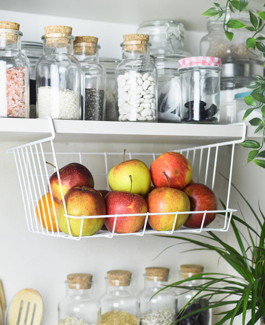 Hanging basket made of metal, cupboard basket, hanging basket, shelf basket, storage basket, wire basket, white