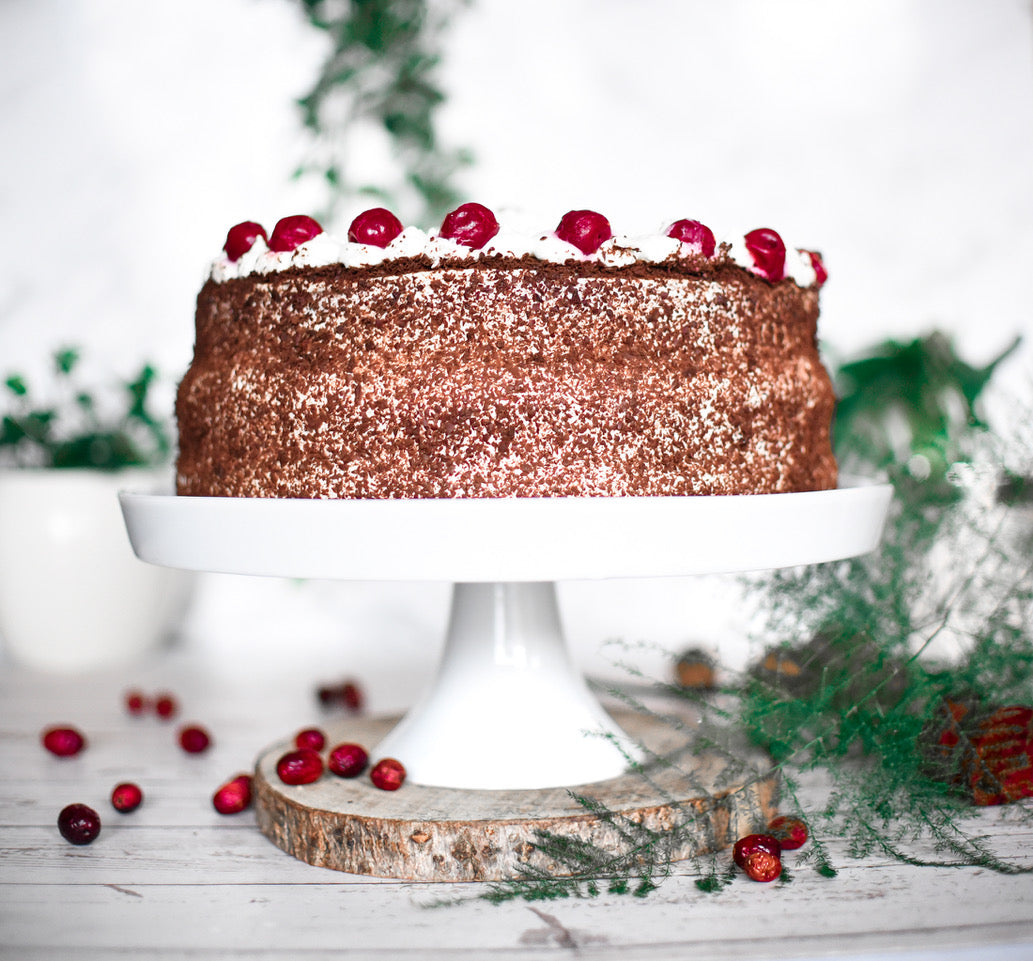 Große Kuchenplatte ⌀30cm aus Porzellan Tortenplatte Tortenständer Käseplatte Servierplatte