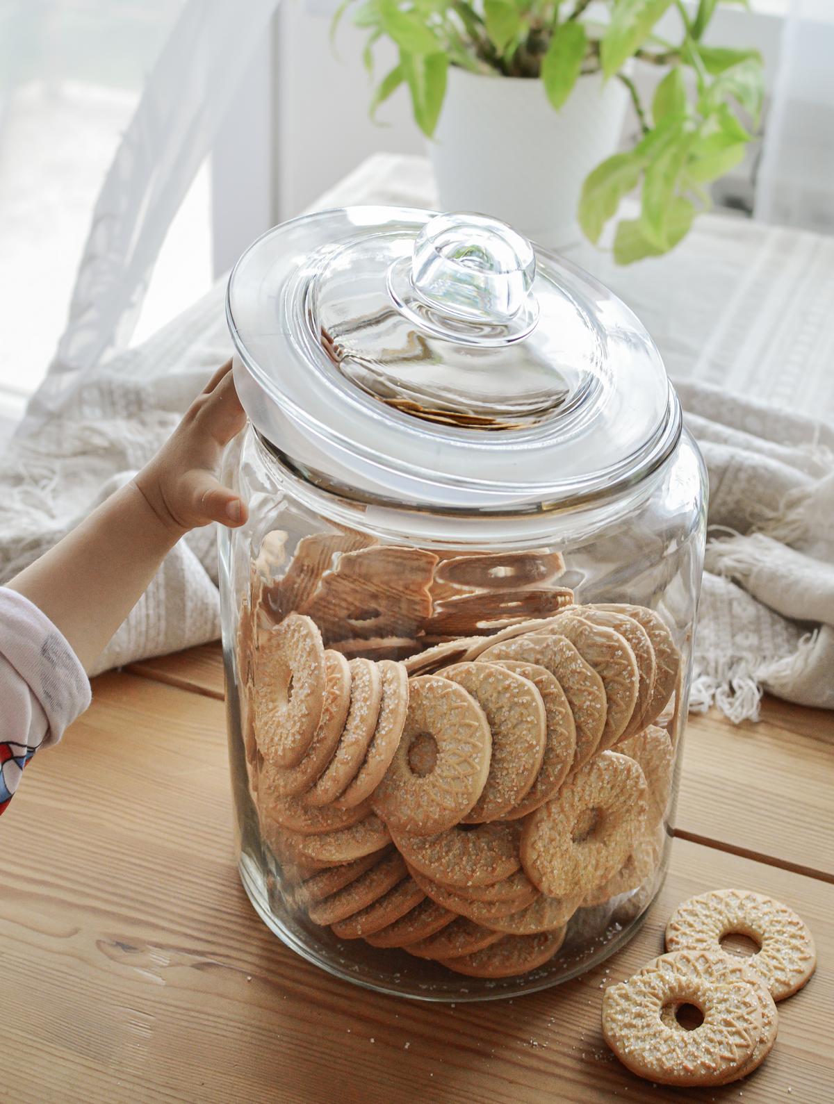 Storage jar 6L with lid storage jar glass container storage jar bonboniere biscuit jar preserving jar