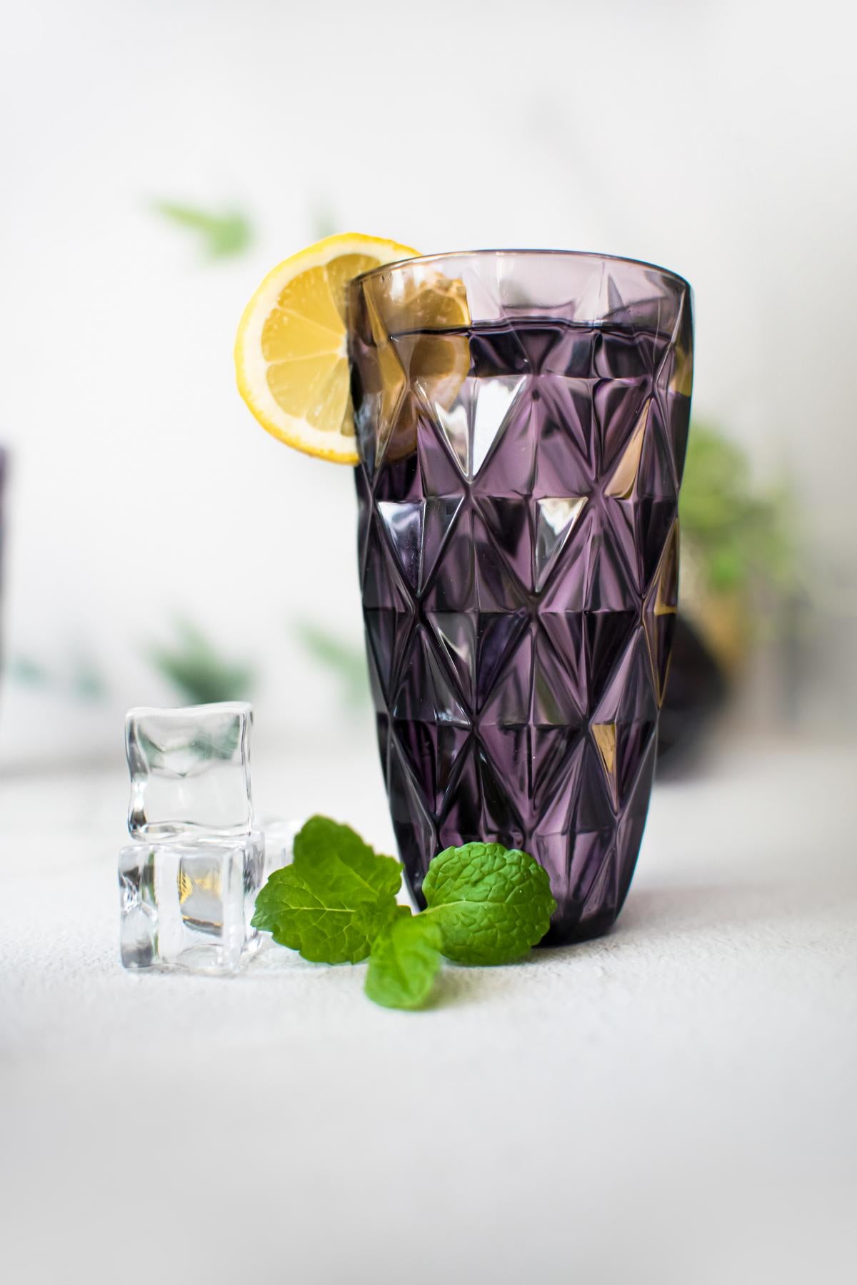 6 Trinkgläser 400ml Lila mit Relief Longdrinkgläser Cocktailgläser Saftgläser