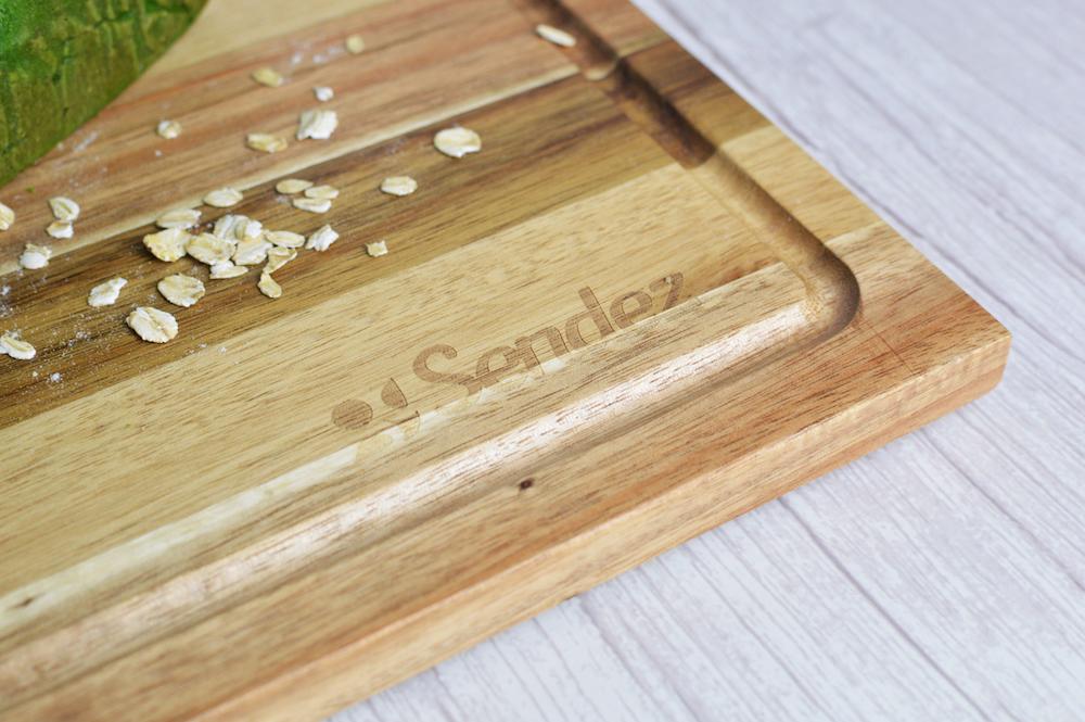 Large cutting board 40x30 made of acacia kitchen board breakfast board serving board with juice groove