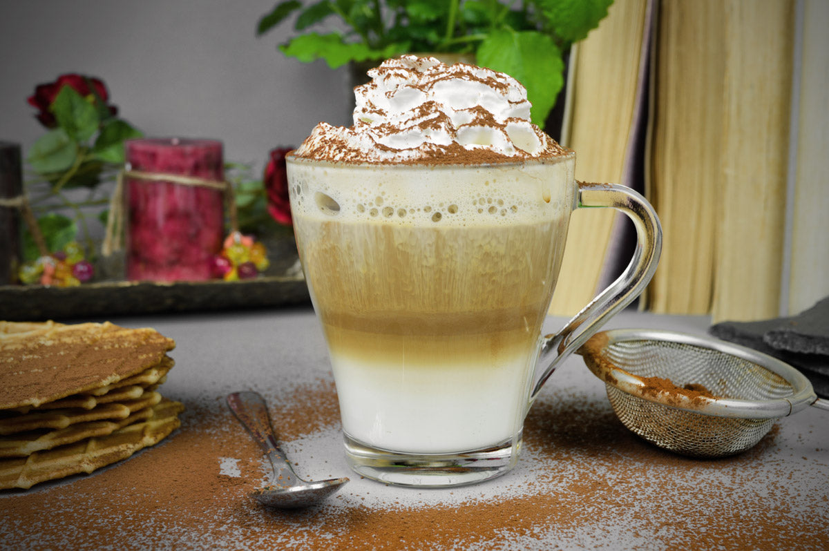 6 Cappuccino-Gläser 250ml mit Henkel und 6 Edelstahl-Löffeln, Kaffee-/ Teegläser