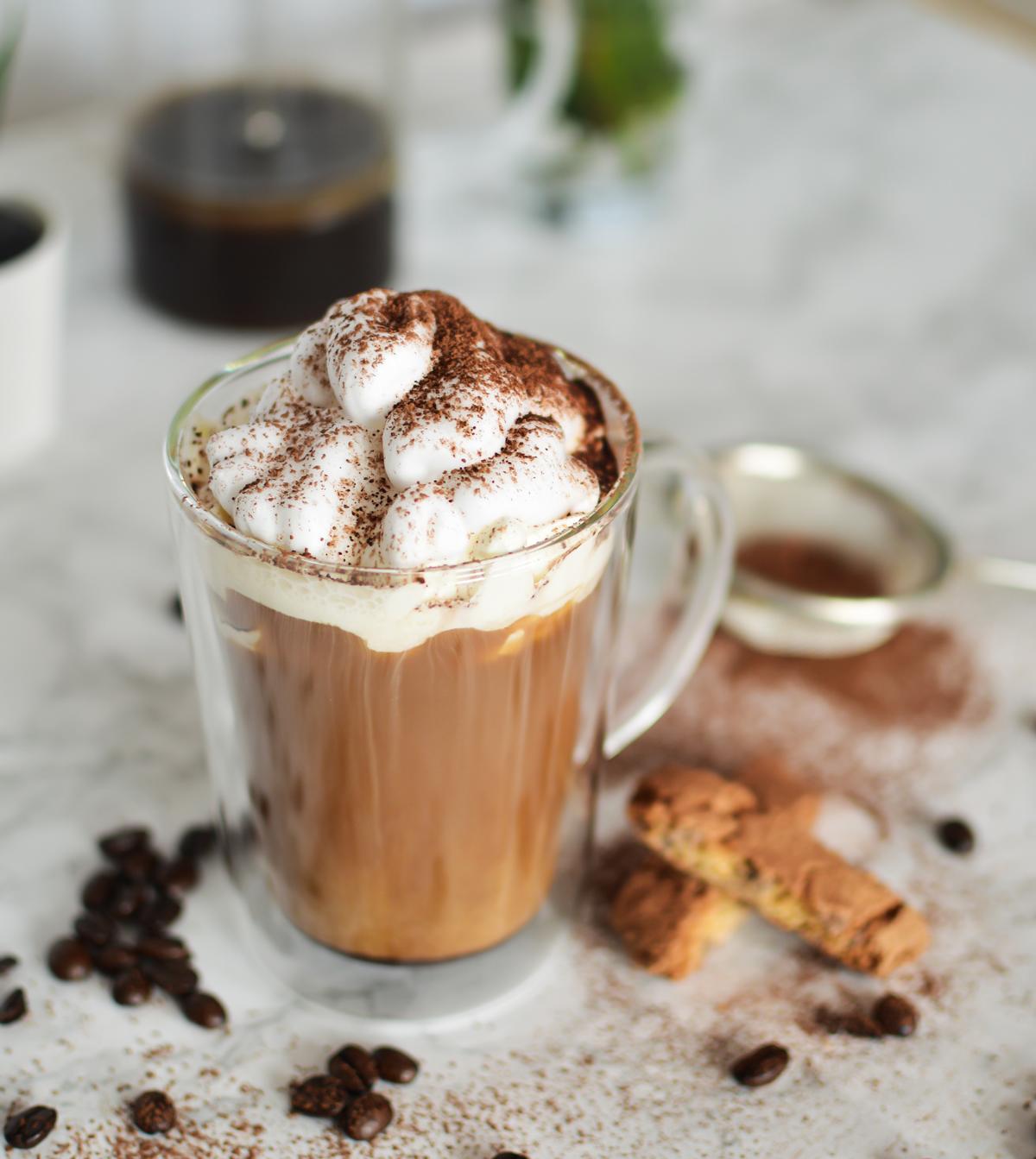 4 Doppelwandige Gläser mit Henkel 360ml Latte Macchiato Trinkglas Kaff